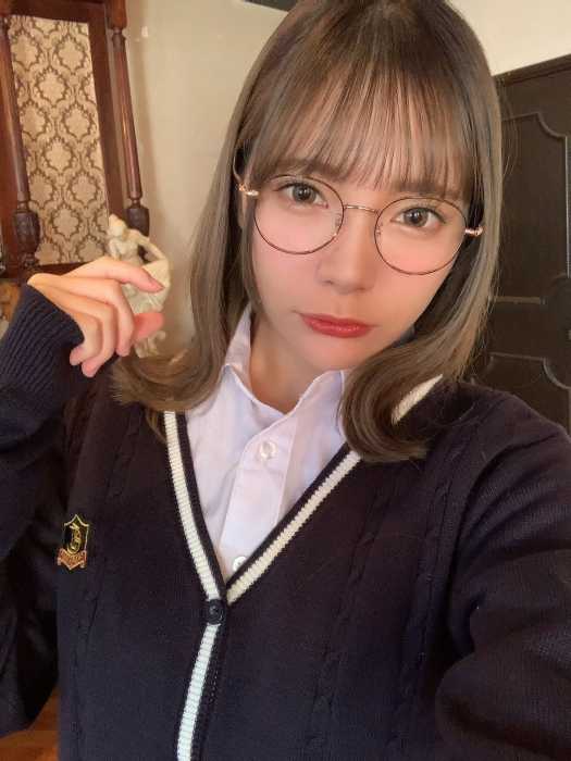 02.jpg